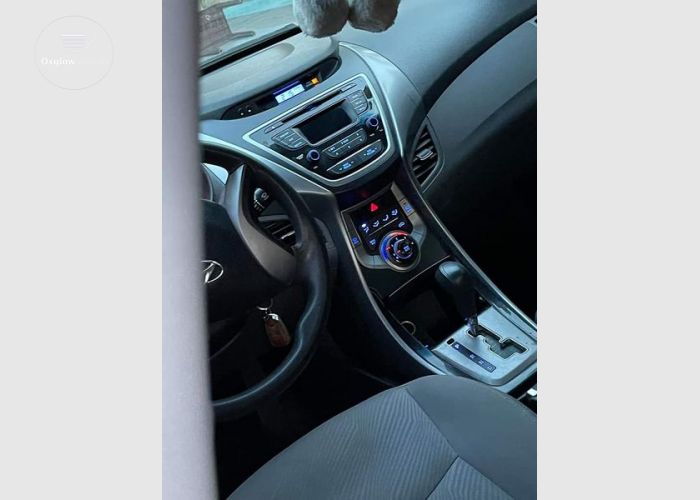 Hyundai Elantra 2016