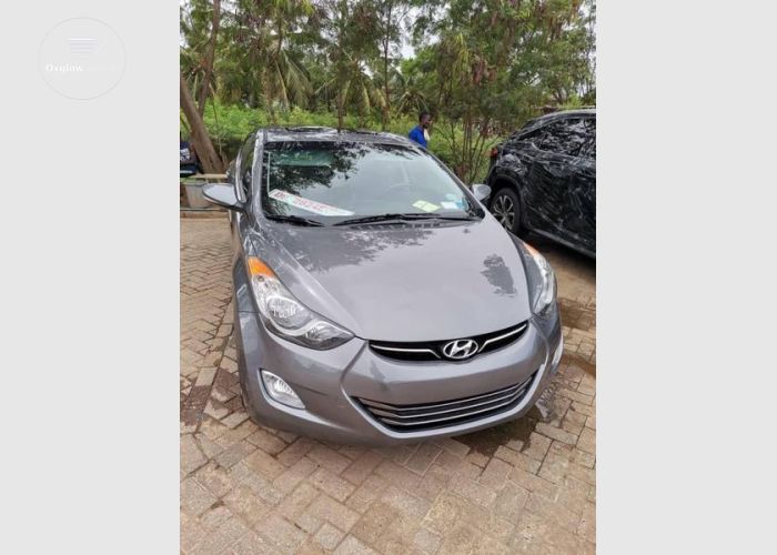 Hyundai Elantra Limited 2013 Model