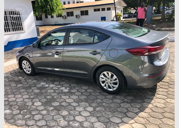 Hyundai Elantra Limited 2018 Model