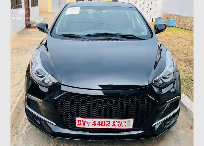 Hyundai Elantra Limited Unregistered