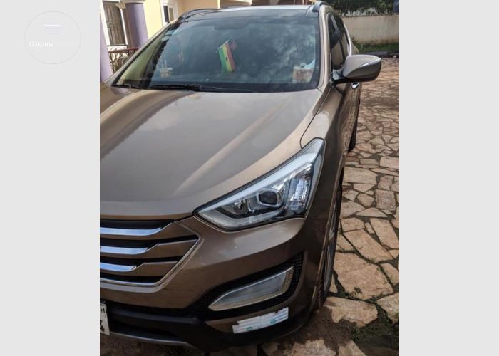 Hyundai SantaFe 2014 Model
