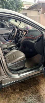 Hyundai Santafe 2015 model full option