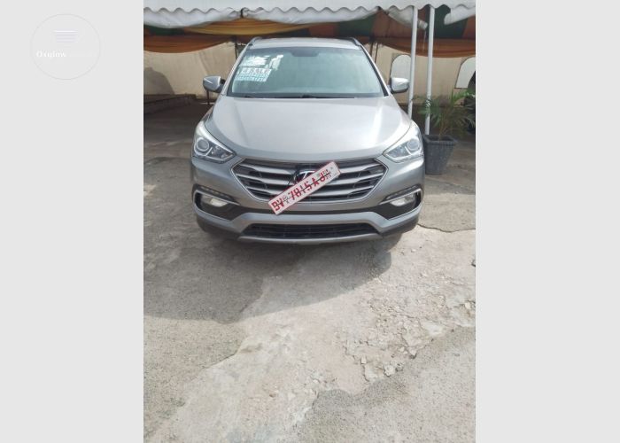 Hyundai SantaFe 2017 Model