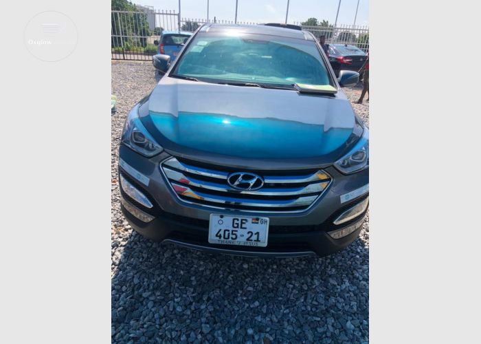 Hyundai SantaFe Sports 2014 Model