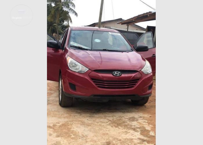 Hyundai Tucson 2012 Model