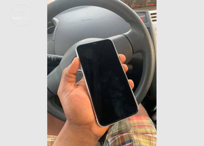 iPhone 11 128Gb 
