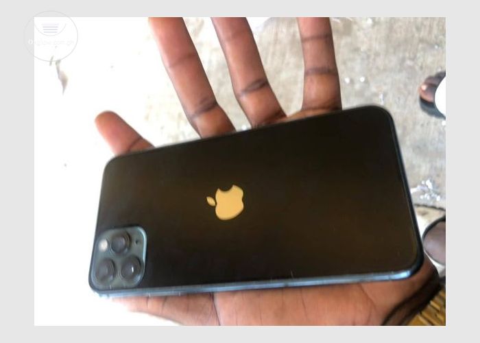 iPhone 11 Pro Max 64Gb