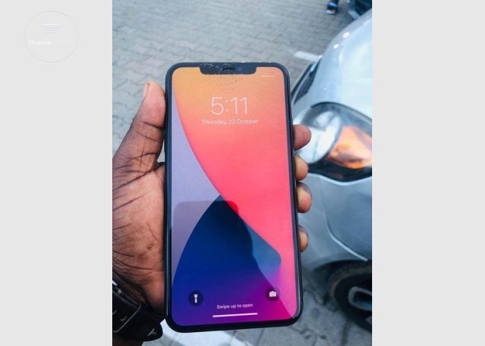 iPhone 11 Pro Max 64Gb