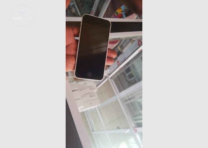 iPhone 5C 16Gb