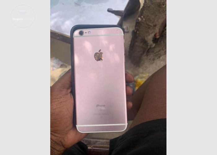 iPhone 6S 64Gb