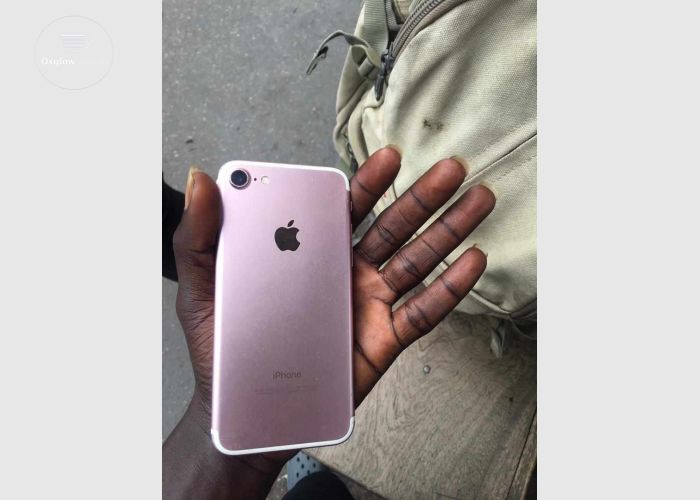 iPhone 7 
