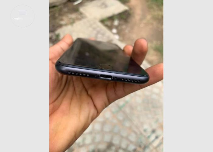 iPhone 8 64Gb