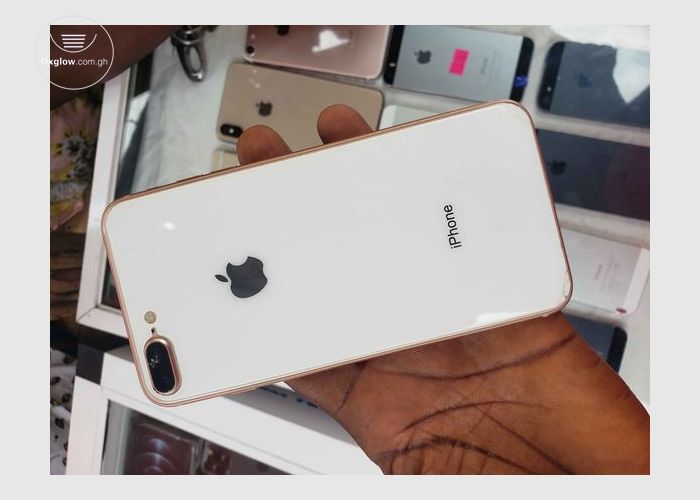 iPhone 8 Plus 64Gb
