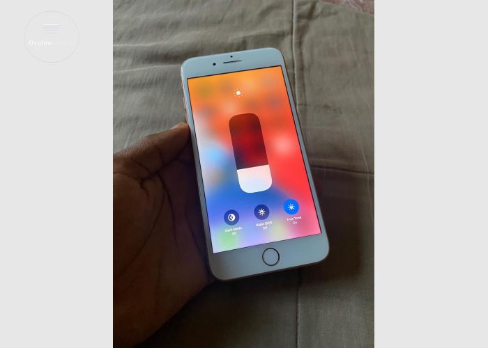 iPhone 8 Plus 64Gb