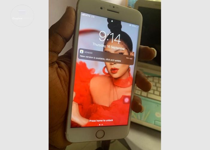 iPhone 8 Plus 64Gb