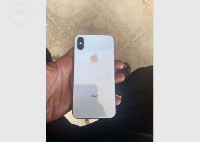 iPhone X 64Gb
