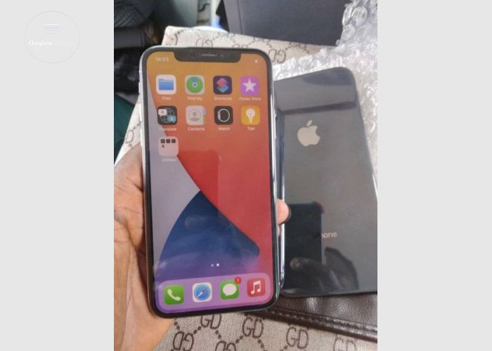 iPhone X 64Gb