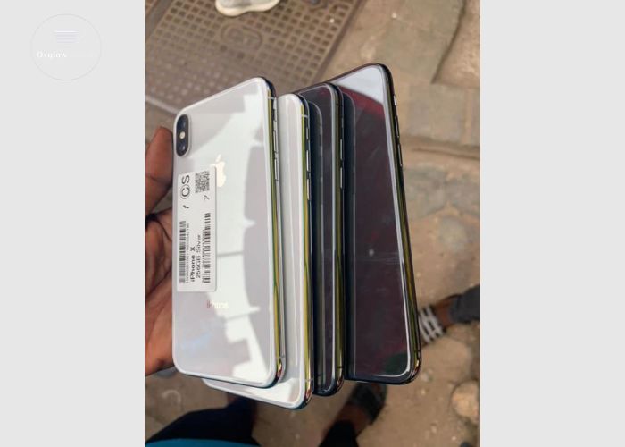iPhone X 64Gb
