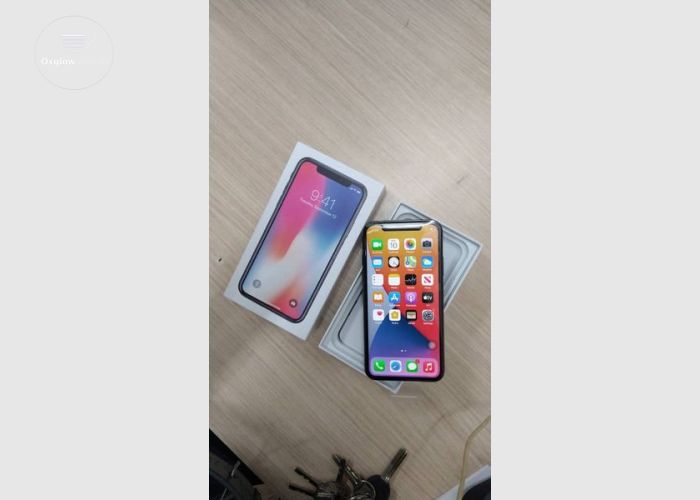 iPhone X 64Gb