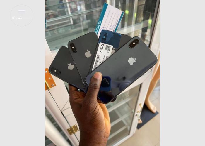 iPhone X 64Gb