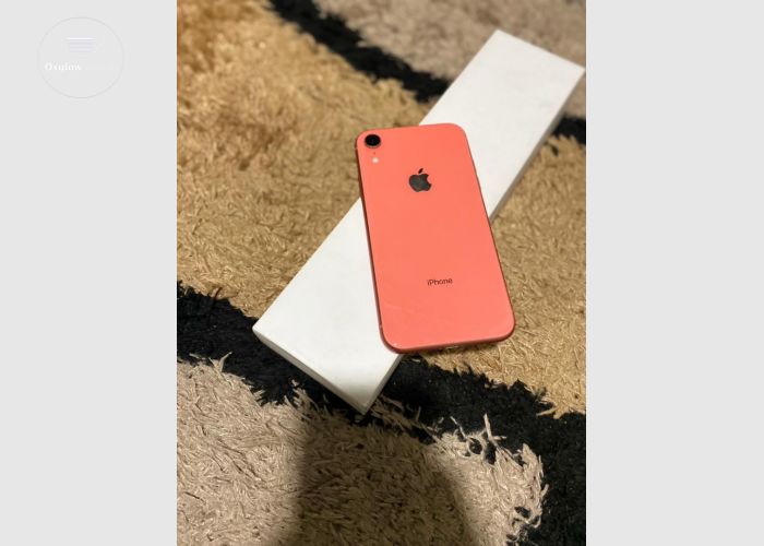 iPhone XR 64Gb