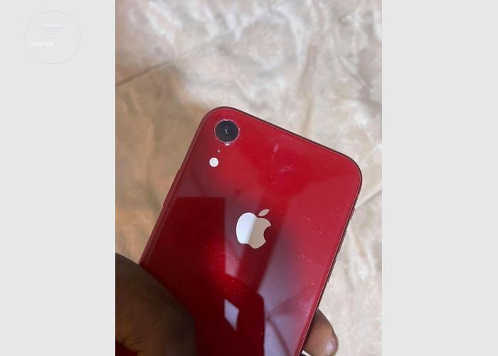 iPhone XR 64Gb