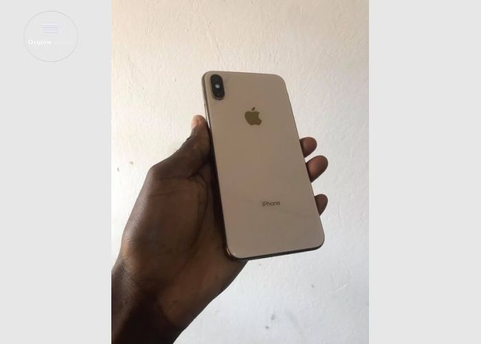 iPhone XS Max 64GB