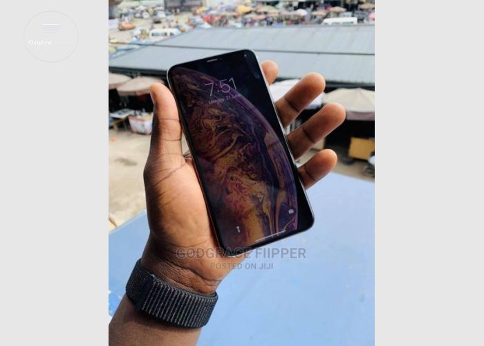 iPhone XS Max