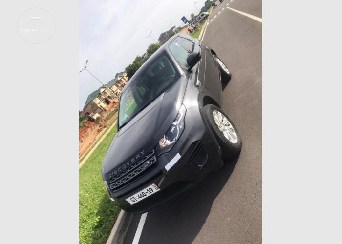 LAND ROVER DISCOVERY SPORT 2019 MODEL
