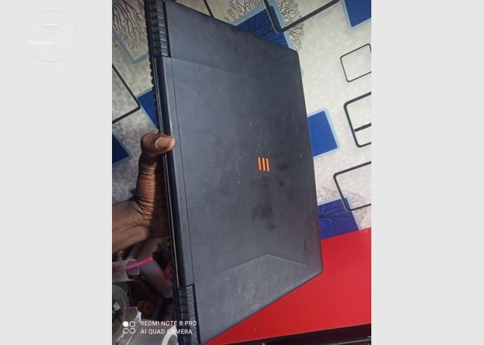 Lenovo CEPTER Core i7 Laptop