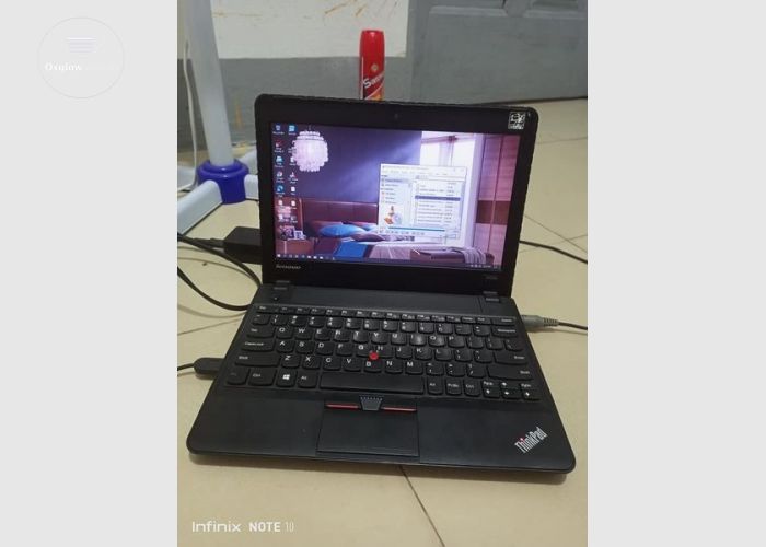 Lenovo ThinkPad X131E Laptop