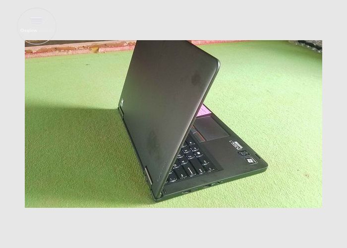 Lenovo ThinkPad Yoga S1 Core i5 Laptop