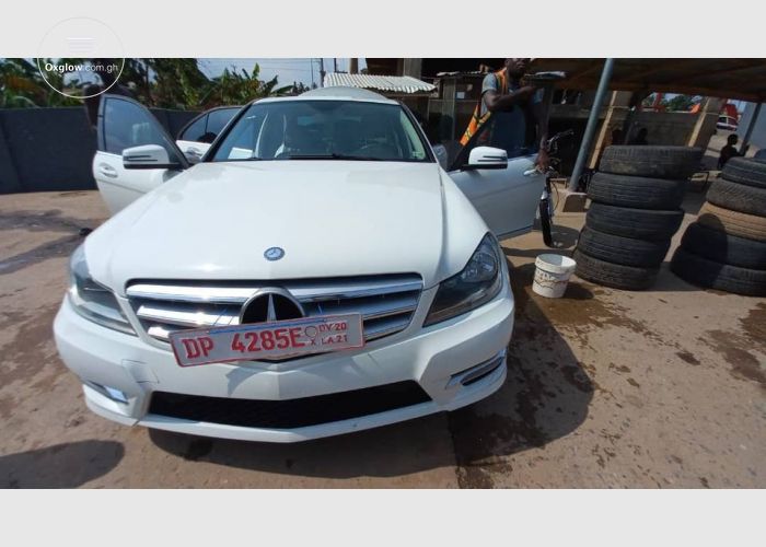 Mercedes Benz C250 2012 Model