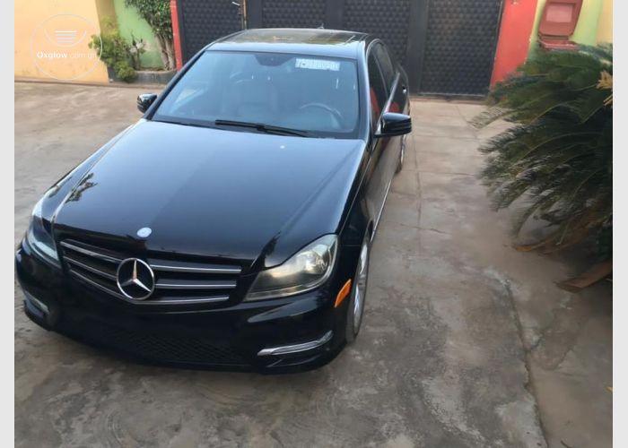 Mercedes Benz C250 2014 Model