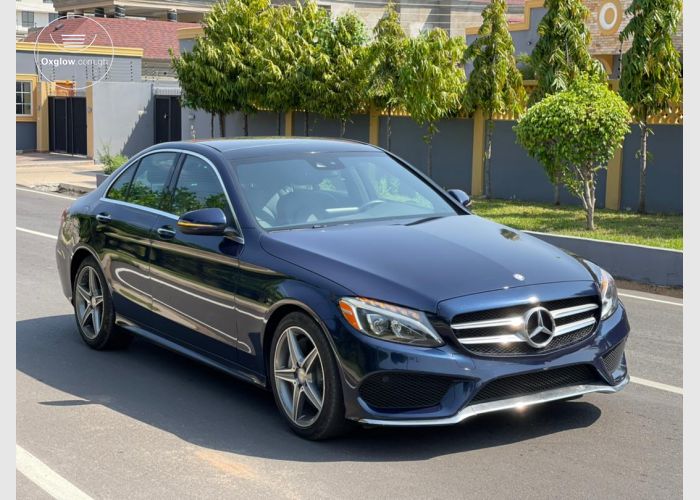 Mercedes Benz C300 2016 Model