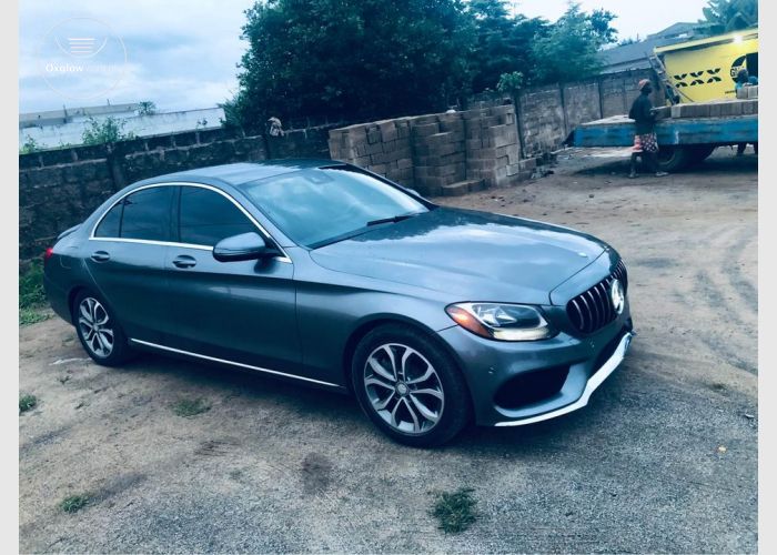 Mercedes Benz C300 2017 Model