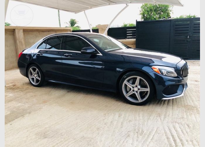 Mercedes Benz C300 PE 2016 Model