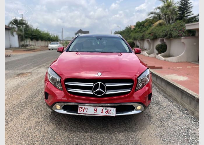 Mercedes Benz GLA 250