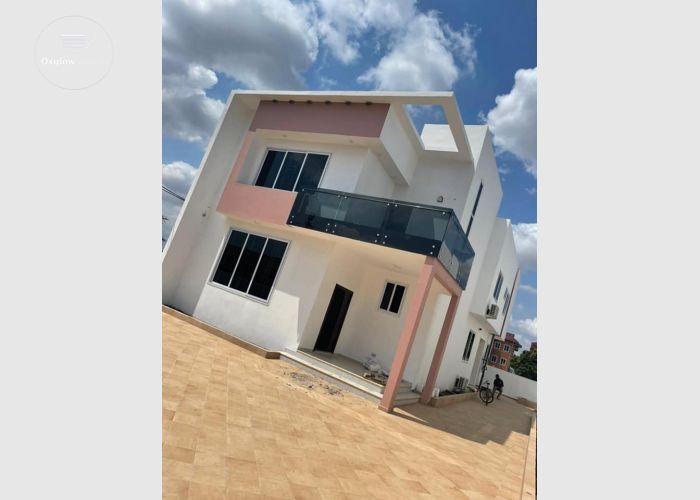 NEW BUILT 4 BEDROOMS HOUSE FOR SALE