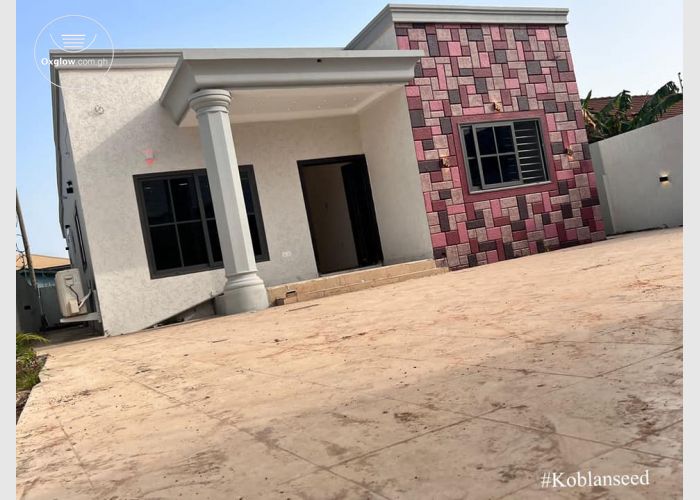 NEWLY BUILT 3 BEDROOMS HOUSE FOR SALE