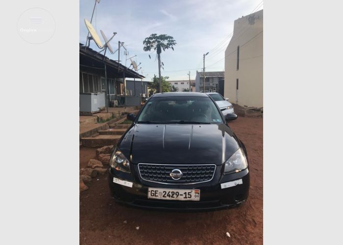 Nissan Altima for sale 