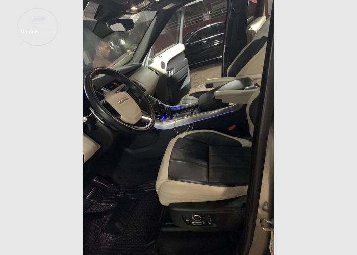 Range Rover Sport 2018 Model