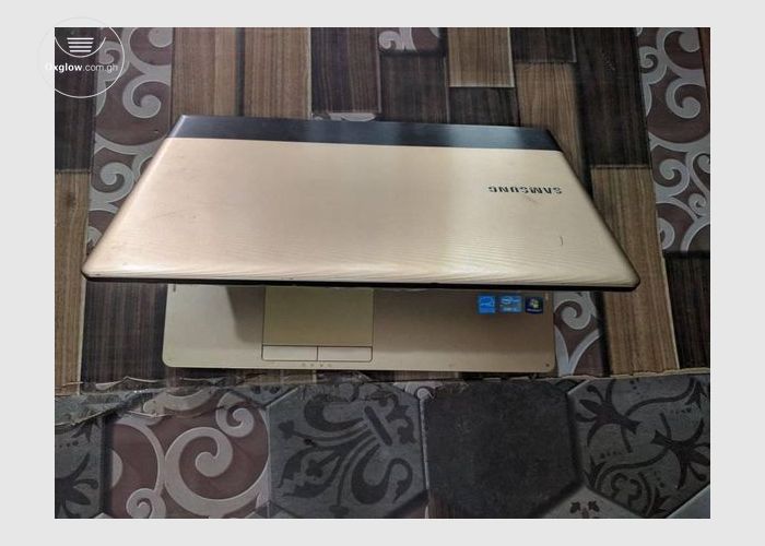 Samsung Core i3 Laptop