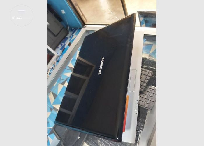 Samsung Dual Core Laptop