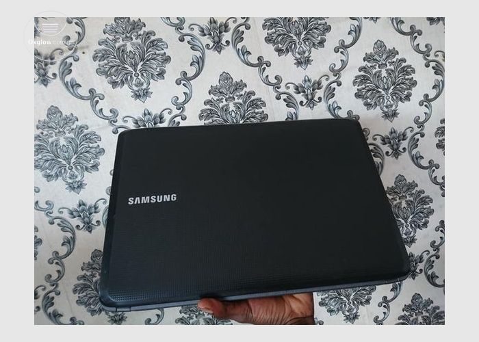 Samsung Dual Core Laptop