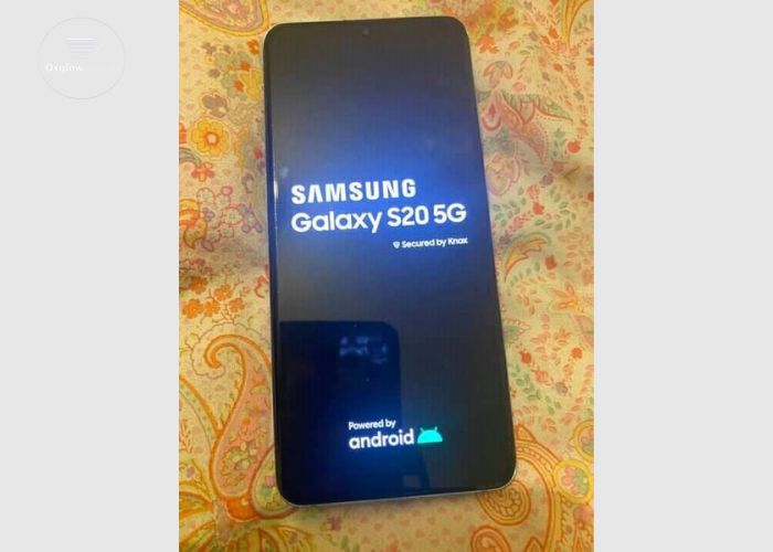 SAMSUNG GALAXY S20