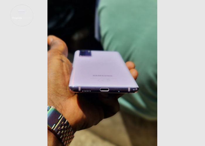 Samsung Galaxy S20FE