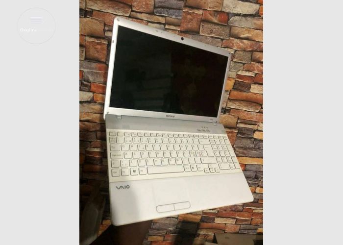 Sony Vaio Core i3 Laptop