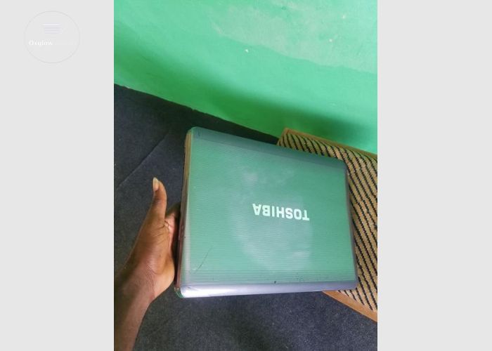 Toshiba core 2 Duo 