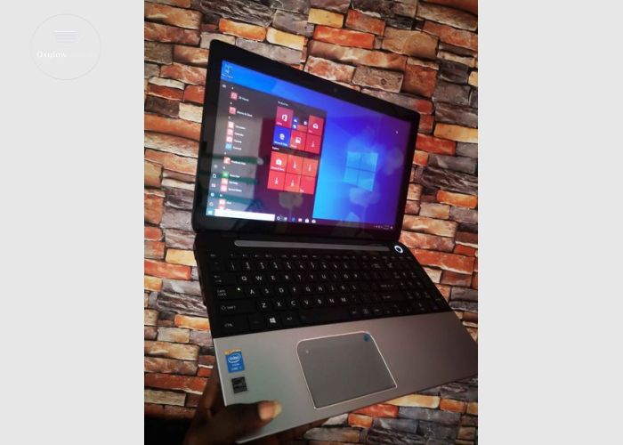 Toshiba Core i7 Laptop